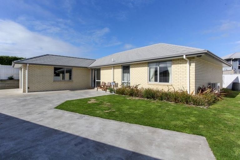 Photo of property in 47a Penrod Drive, Bell Block, New Plymouth, 4312