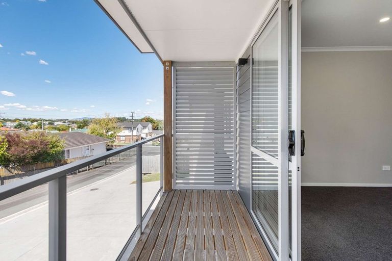 Photo of property in 4/120 Mahoe Street, Melville, Hamilton, 3206