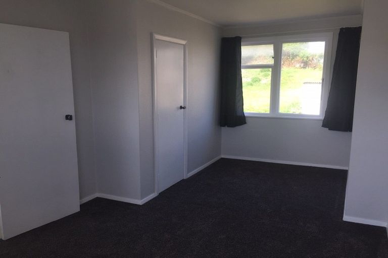 Photo of property in 187-189 Bedford Street, Cannons Creek, Porirua, 5024