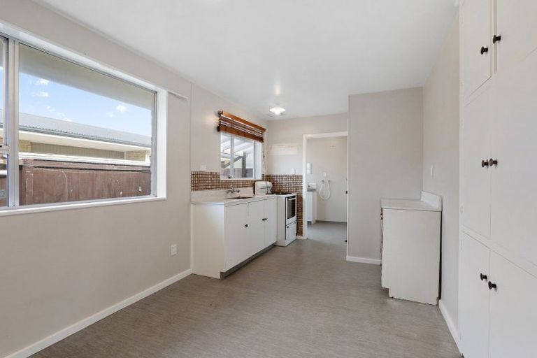 Photo of property in 69 Arran Crescent, Woolston, Christchurch, 8062