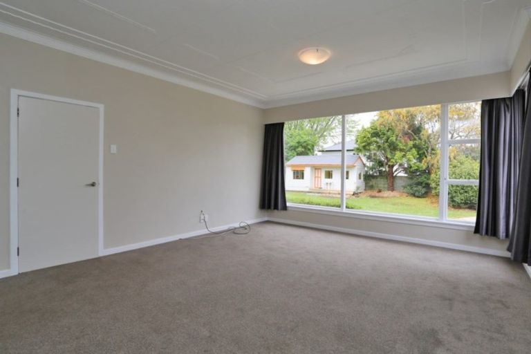 Photo of property in 11 Herriot Street, Richmond, Invercargill, 9810