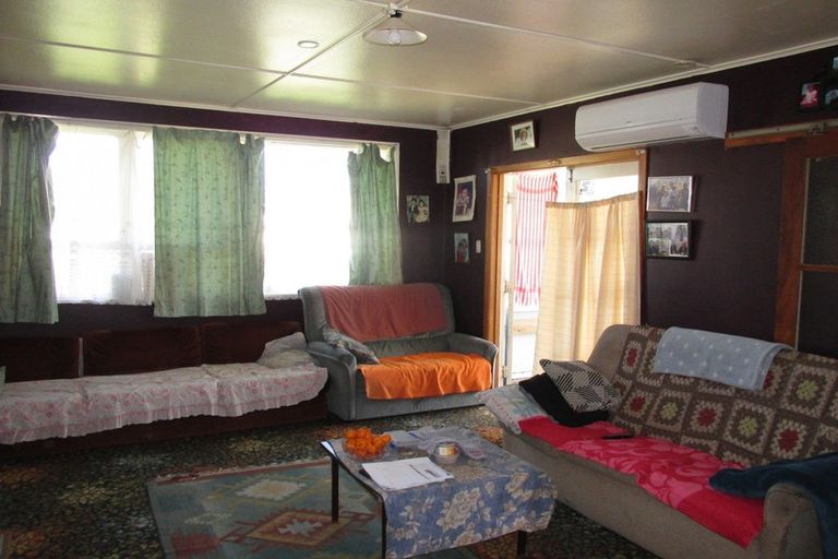 Photo of property in 19 Chamberlain Avenue, Wairoa, 4108