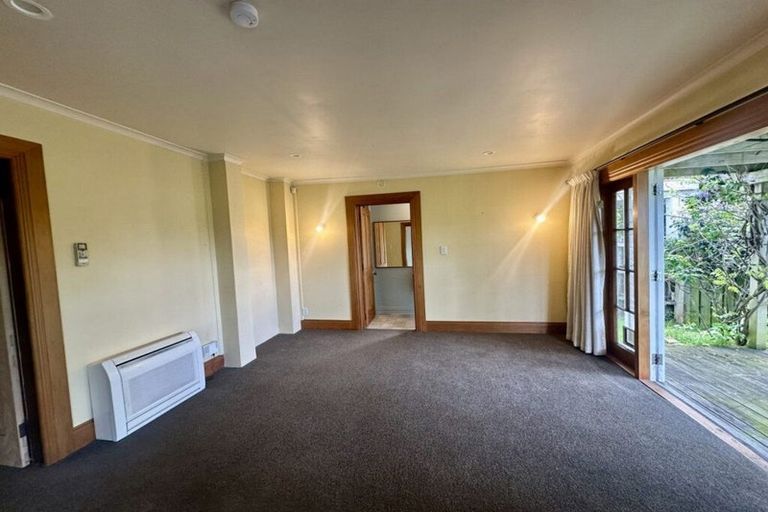 Photo of property in 14 Drivers Road, Maori Hill, Dunedin, 9010
