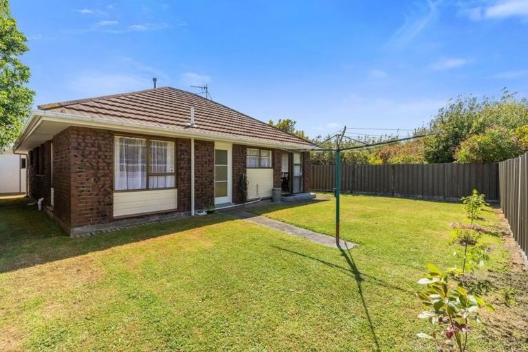 Photo of property in 142a Waiwhetu Road, Waterloo, Lower Hutt, 5011