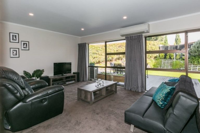 Photo of property in 82 Mchardy Street, Havelock North, 4130