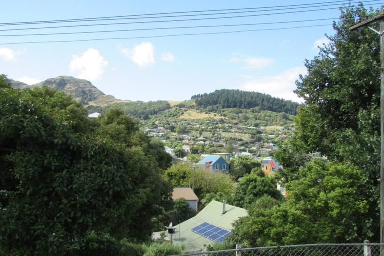 Photo of property in 11 Hawkhurst Road, Lyttelton, 8082