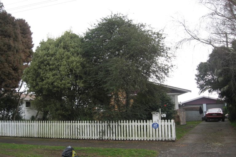 Photo of property in 37 Sheridan Street, Silverdale, Hamilton, 3216