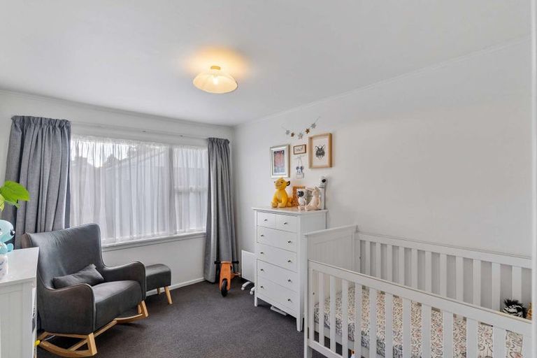 Photo of property in 21 Stanton Crescent, Hoon Hay, Christchurch, 8025