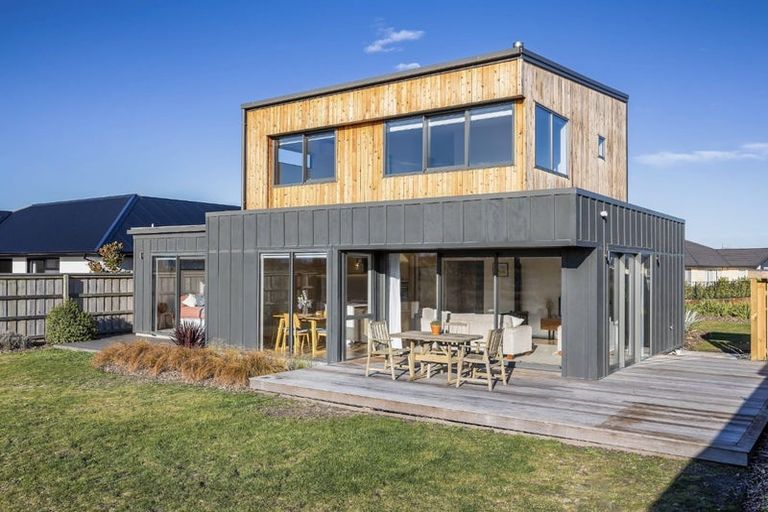 Photo of property in 17 Te Hurunui Drive, Pegasus, 7612