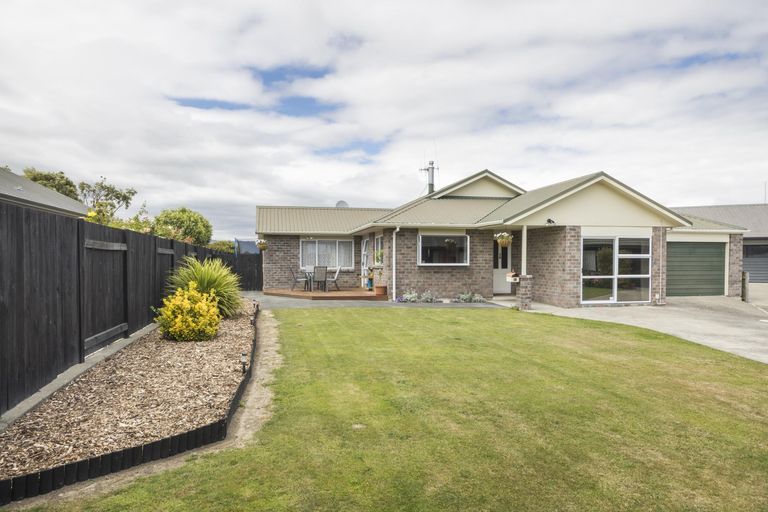 Photo of property in 31 Strachan Way, Highbury, Palmerston North, 4412