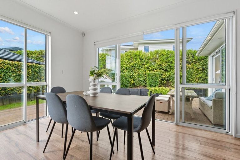 Photo of property in 3 Dida Park Drive, Kumeu, 0810