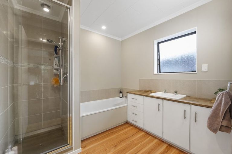 Photo of property in 44a Dixon Avenue, Hawera, 4610