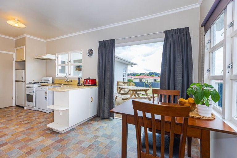 Photo of property in 68 Purnell Street, College Estate, Whanganui, 4500