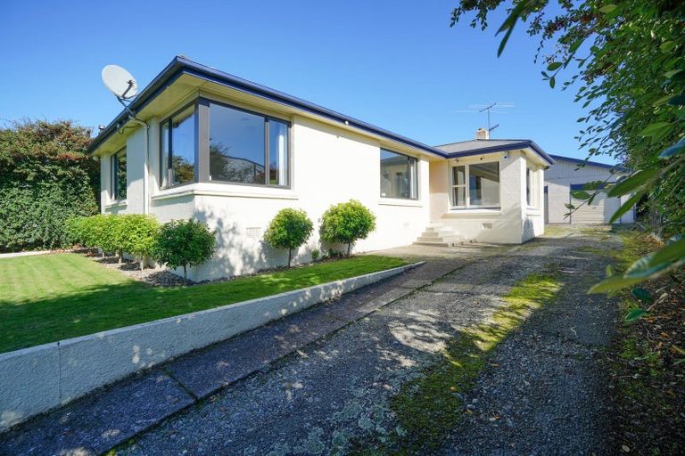 Photo of property in 28 Kowhai Avenue, Hargest, Invercargill, 9810