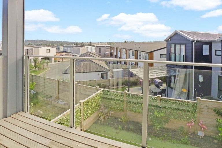 Photo of property in 5 Lockheed Street, Hobsonville, Auckland, 0618