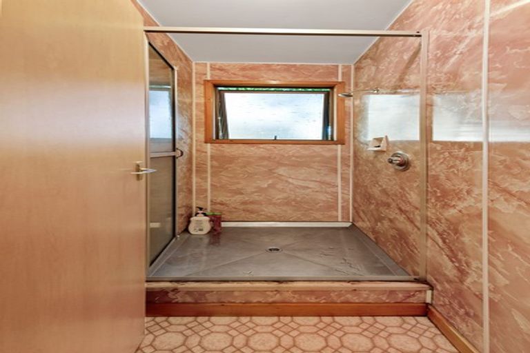 Photo of property in 16 Durham Street, Tapanui, 9522