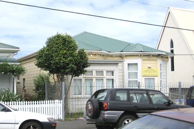 Photo of property in 46 Wilson Street, Newtown, Wellington, 6021