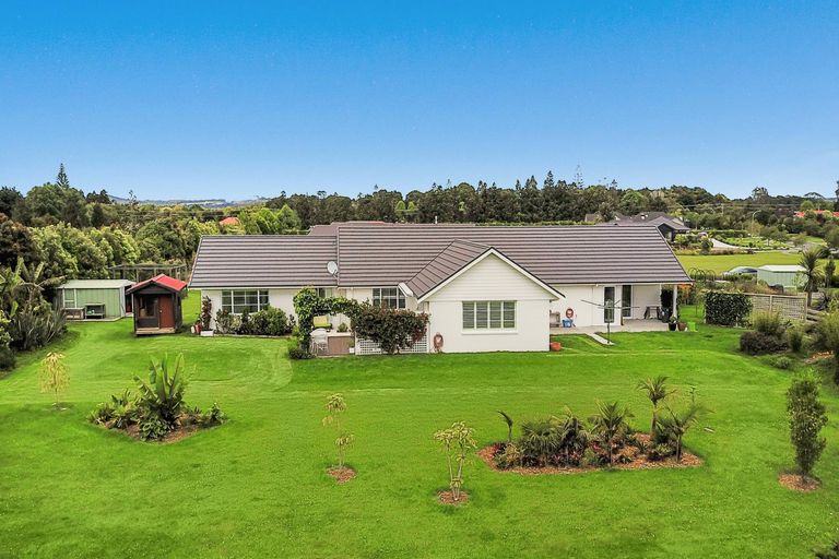 Photo of property in 16 Pathways Drive, Kerikeri, 0230