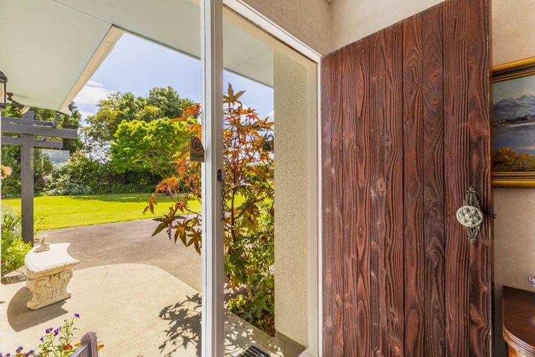 Photo of property in 1380 Maraekakaho Road, Longlands, Hastings, 4175