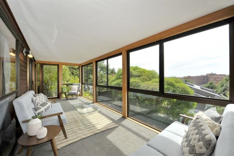 Photo of property in 10 Indira Lane, Cashmere, Christchurch, 8022