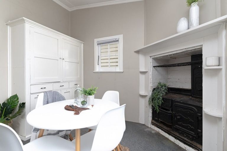 Photo of property in 39 Albert Street, Masterton, 5810