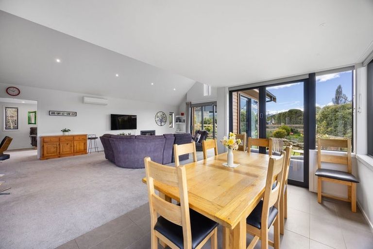 Photo of property in 5 Parkview Street, Wanaka, 9382