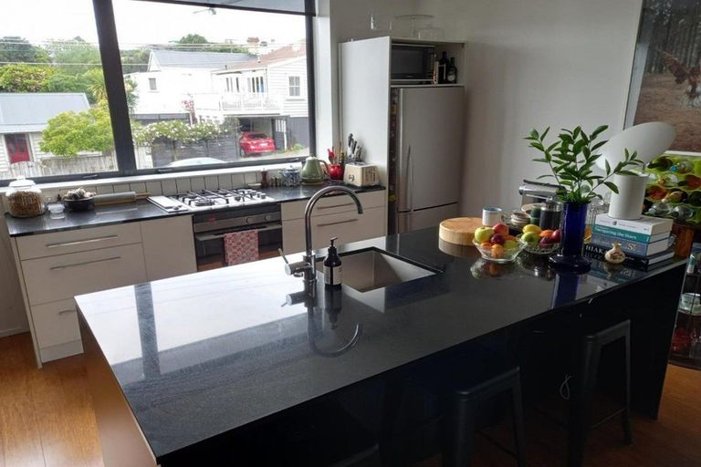 Photo of property in 3/4 Fitzroy Street, Ponsonby, Auckland, 1021