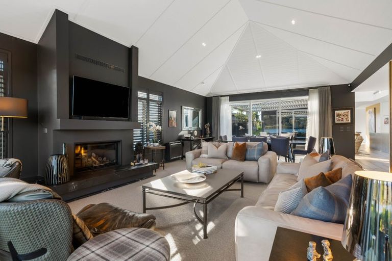 Photo of property in 140 Waterways Parade, Pauanui, Hikuai, 3579