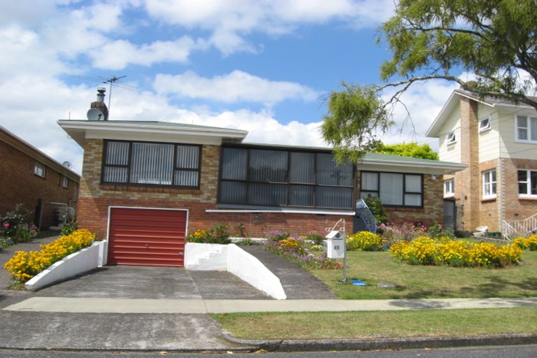 Photo of property in 22 Lawrie Avenue, Pukekohe, 2120