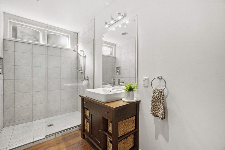 Photo of property in 60 Islington Street, North East Valley, Dunedin, 9010