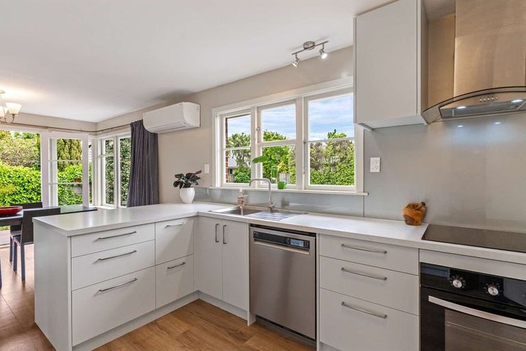 Photo of property in 201 Wairakei Road, Bryndwr, Christchurch, 8053