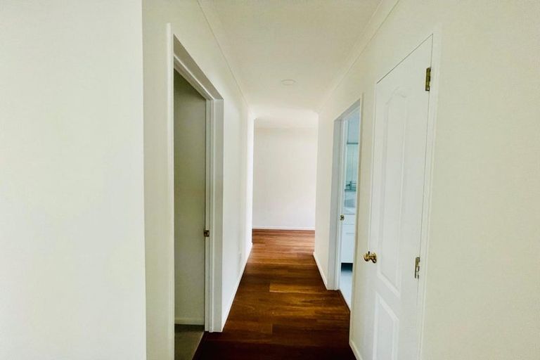 Photo of property in 25a Wairakei Street, Greenlane, Auckland, 1051