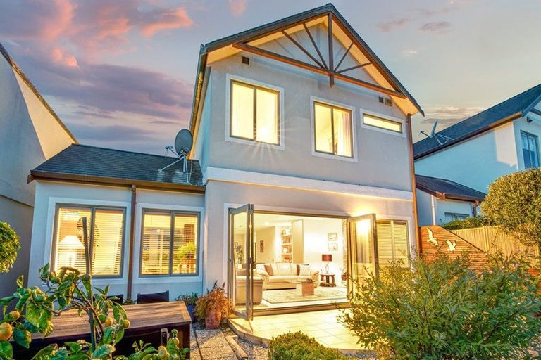 Photo of property in 260 Alec Craig Way, Gulf Harbour, Whangaparaoa, 0930