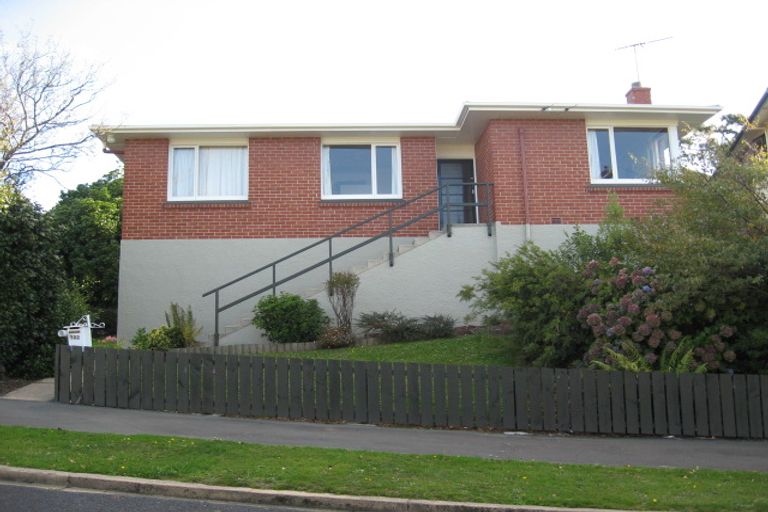 Photo of property in 102 Easther Crescent, Kew, Dunedin, 9012