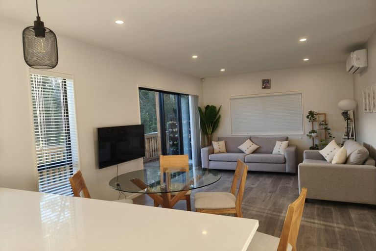 Photo of property in 29 Kaimai Avenue, Massey, Auckland, 0614