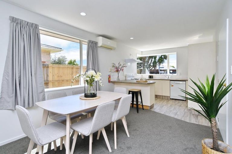 Photo of property in 641 Main North Road, Belfast, Christchurch, 8051