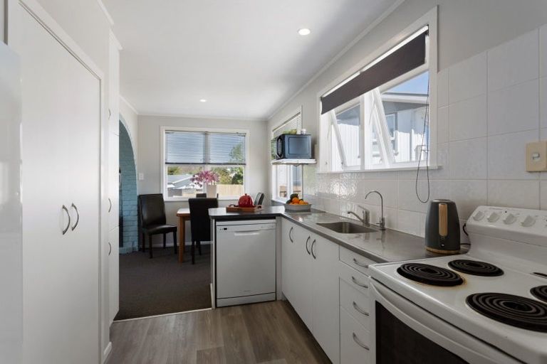 Photo of property in 110 Kingswood Road, Brookfield, Tauranga, 3110