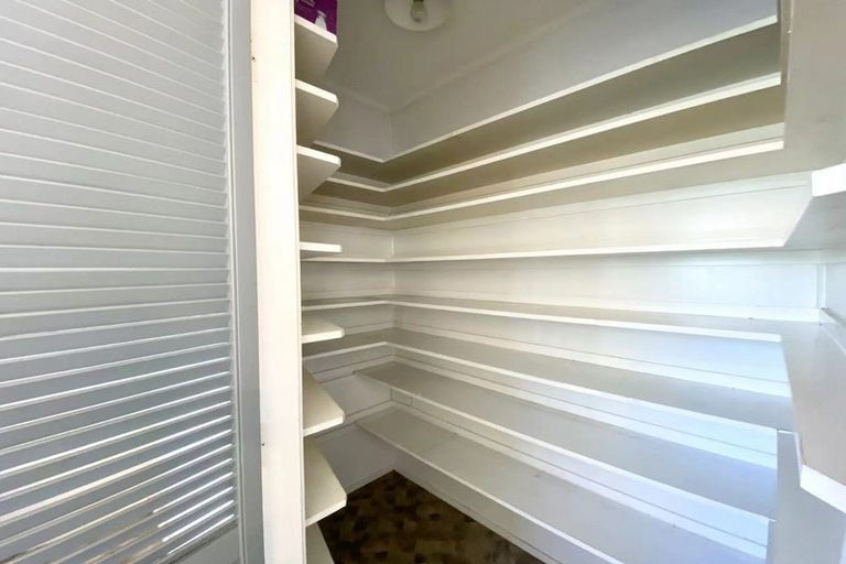 Photo of property in 1/11 Queen Street, Papakura, 2110