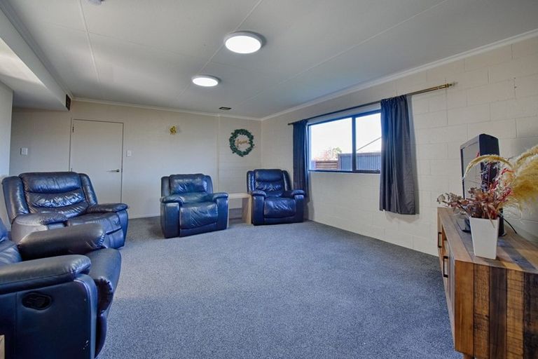Photo of property in 114 Kakapo Street, Gore, 9710