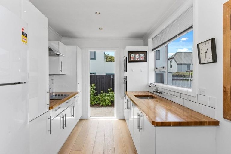 Photo of property in 1/185 Hastings Street East, Waltham, Christchurch, 8023