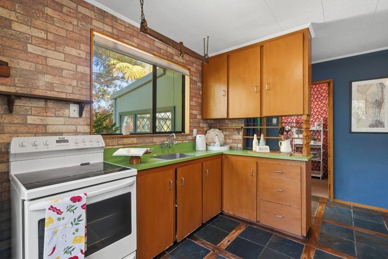 Photo of property in 38 Rakiura Parade, Otatara, Invercargill, 9879