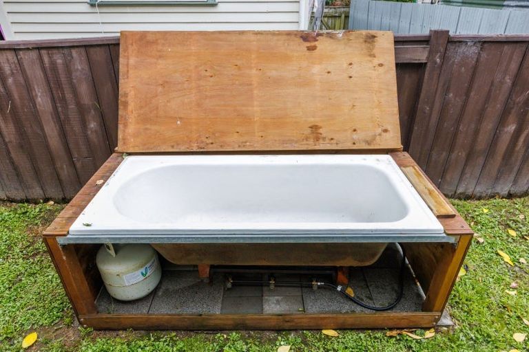 Photo of property in 2a Wellington Street, Feilding, 4702