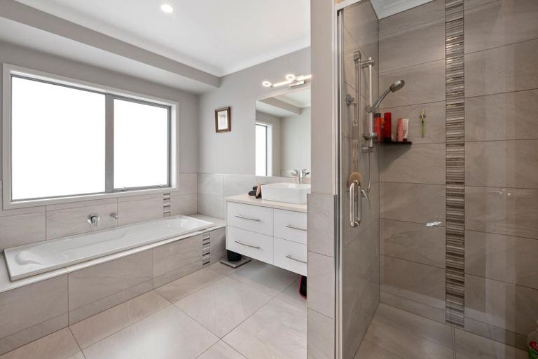 Photo of property in 12 Oakland Place, Ngongotaha, Rotorua, 3010