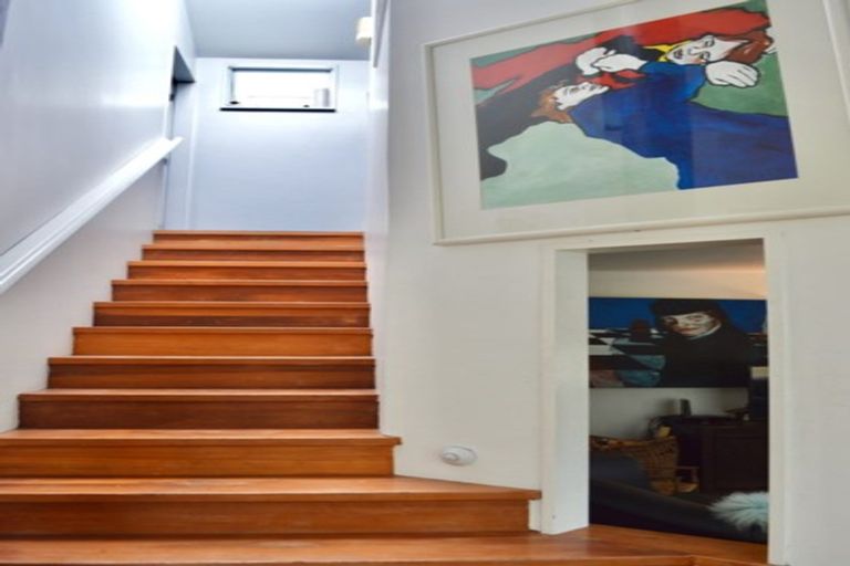 Photo of property in 100 Paetawa Road, Peka Peka, Waikanae, 5391