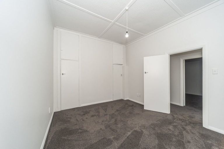 Photo of property in 299 Mansfield Street, Newtown, Wellington, 6021