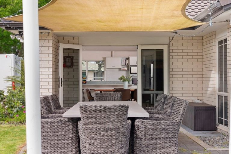 Photo of property in 8 Caspian Place, Papamoa Beach, Papamoa, 3118