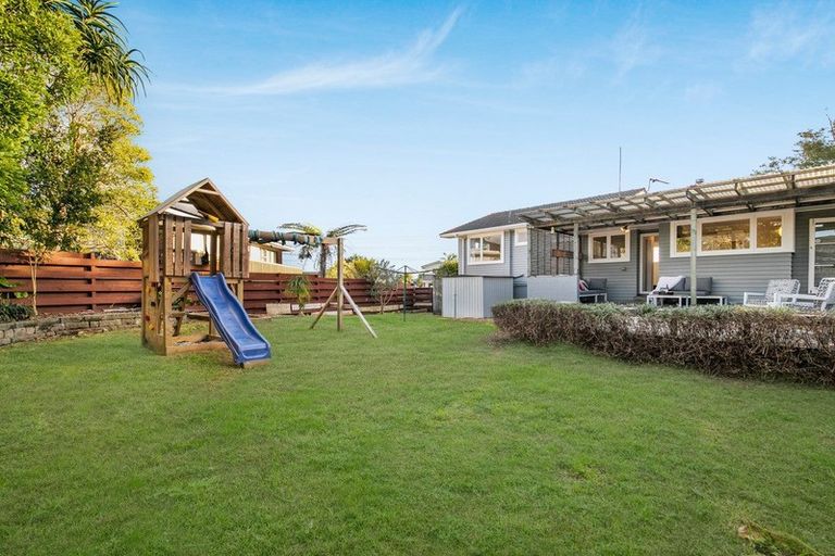 Photo of property in 4 Bexley Place, Pahurehure, Papakura, 2113