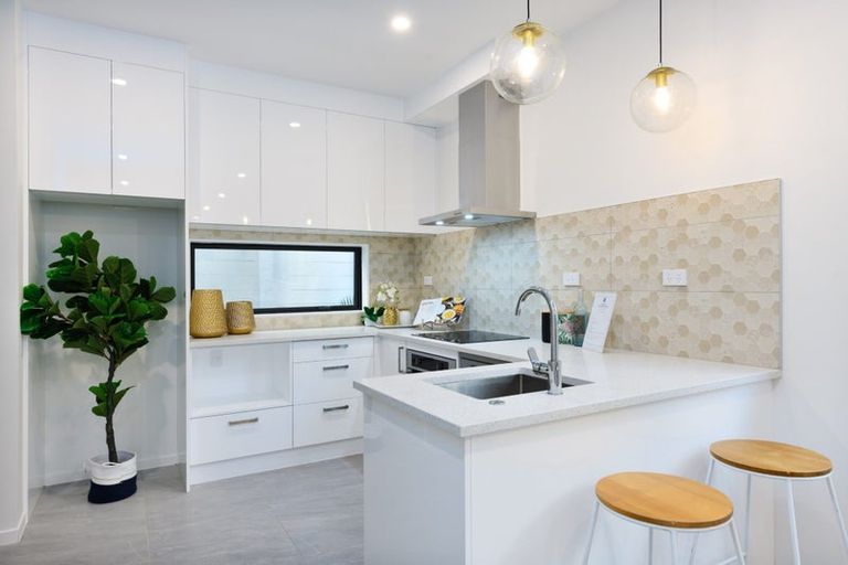 Photo of property in 15a Tabitha Crescent, Henderson, Auckland, 0612