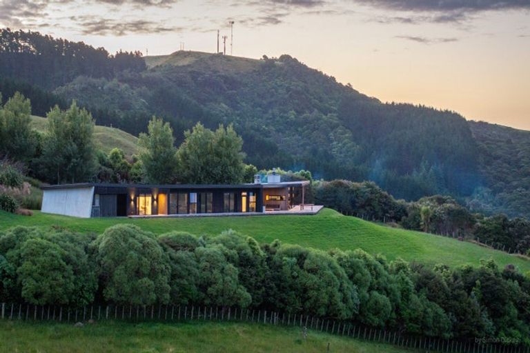 Photo of property in 215b Benseman Road, Raglan, 3296