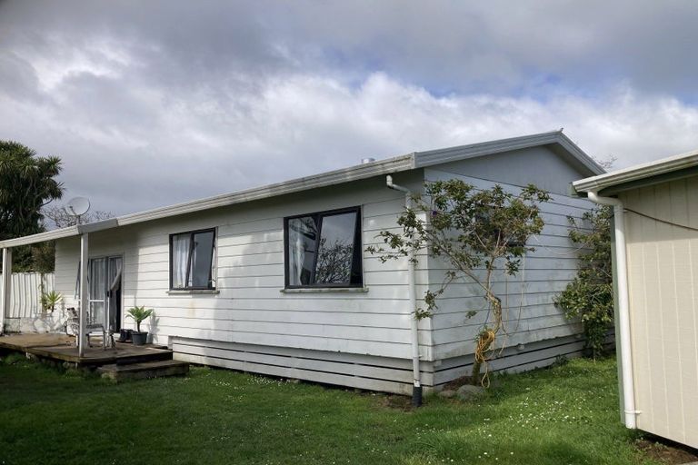 Photo of property in 33 Stafford Street, Waitara, 4320